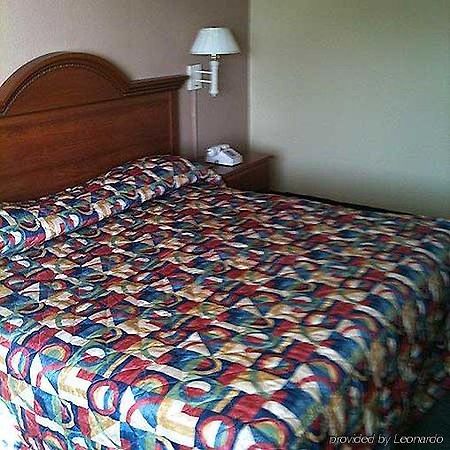 Relax Inn Огъста Стая снимка