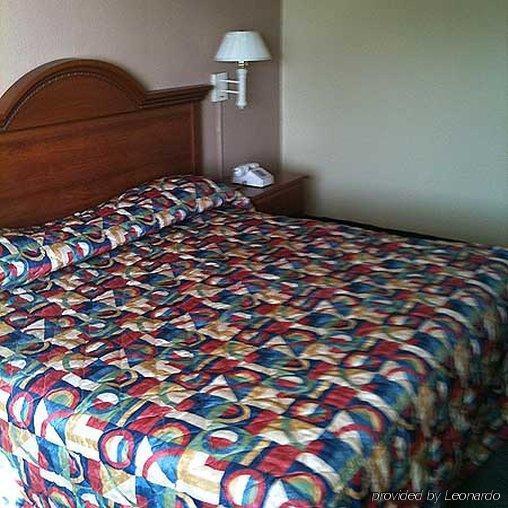 Relax Inn Огъста Стая снимка